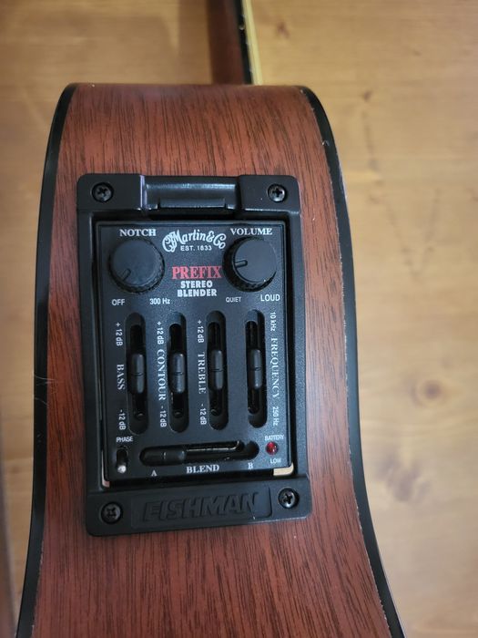 Guitarra eletroacústica Martin MC-16GTE