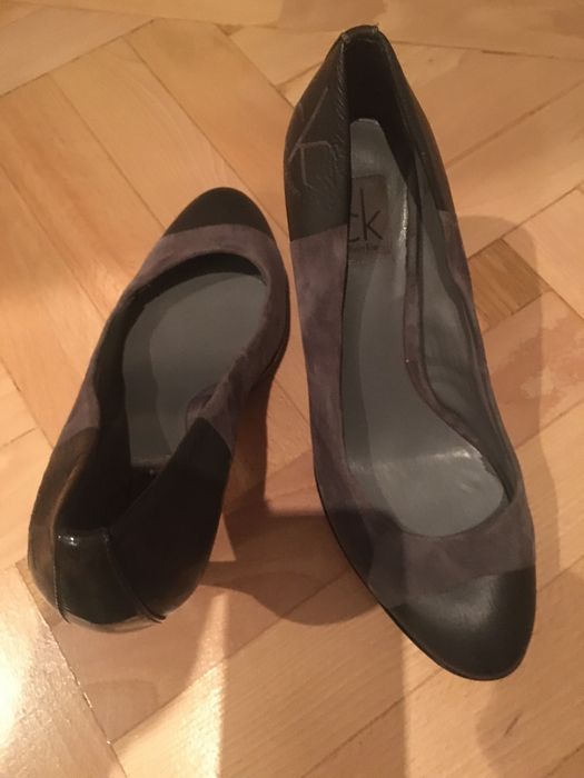 Стильні мешти Кельвін Кляйн