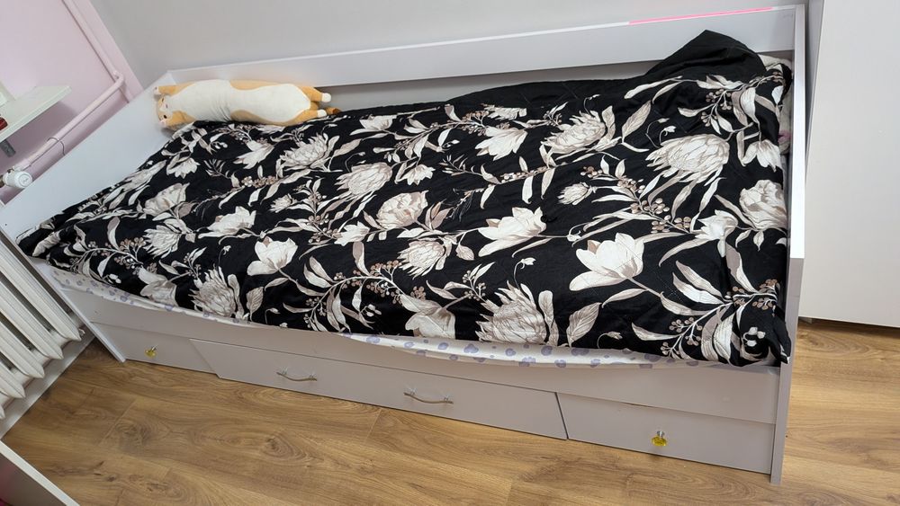 Funkcjonalne łóżko młodzieżowe + materac GRATIS