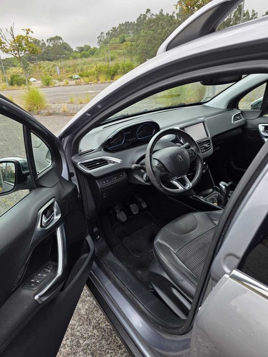 Peugeot 2008 — fotografia 5