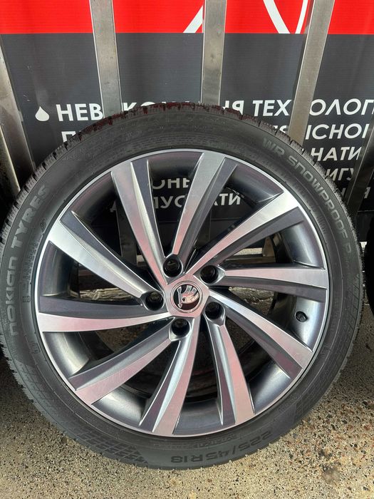 R18 легкосплавні диски Octavia А8 5x112 18" 7,5j et48 5E3601025AS