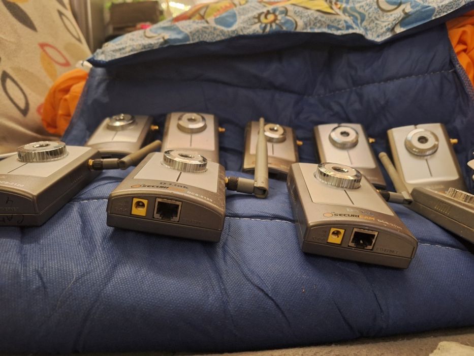 Câmaras D link dcs 2120 usadas