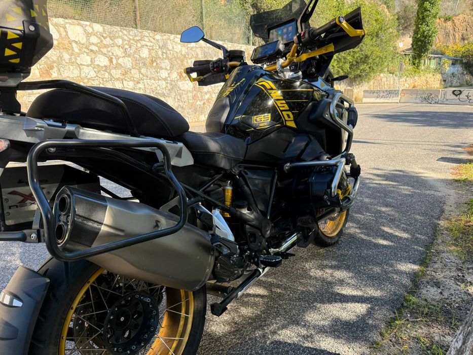 Vendo BMW R 1250 GS (versão 40 Years) com 4565 km - Full Extras ...