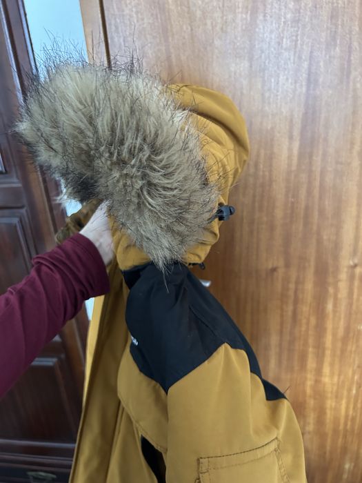 Casaco Impermeável New Yorker