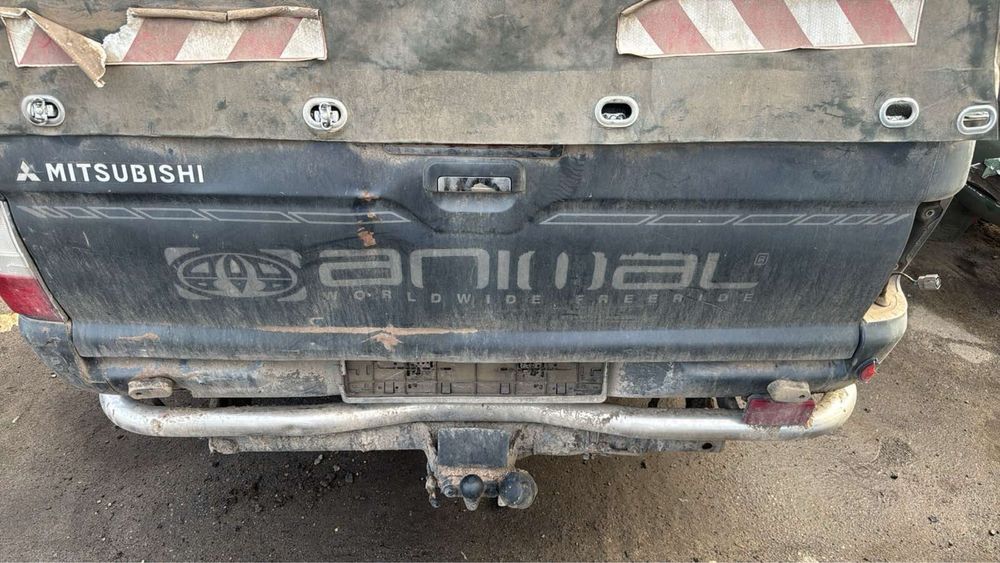 Задня кришка (борт) Mitsubishi L200 1996-2006