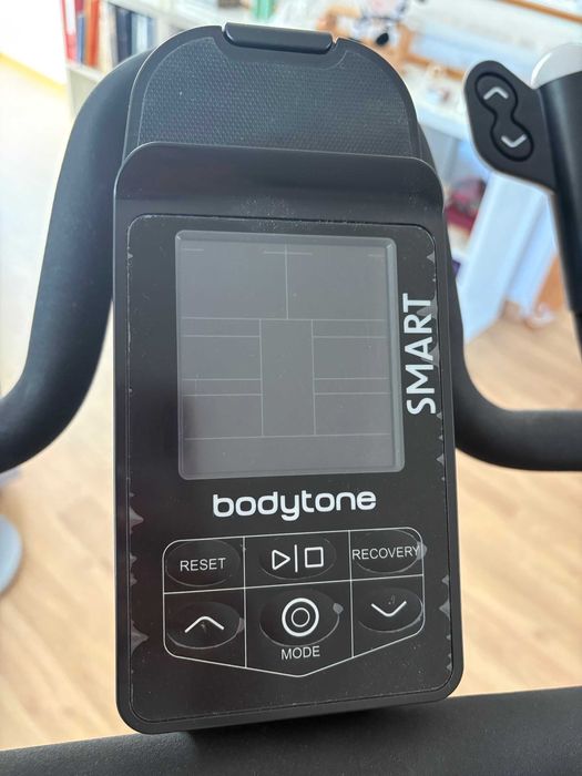 Bicicleta Estática Bodytone Smart Bike Ciclo Indoor (SMB1 v3) NOVA (Nunca Usada) – Oportunidade!