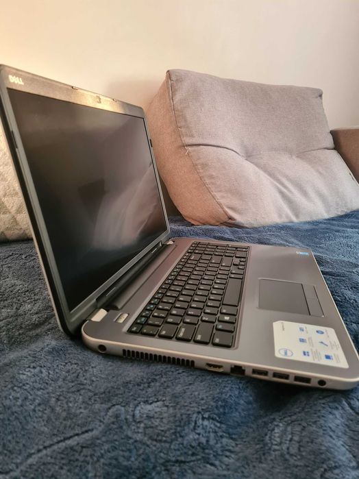 Laptop Dell Inspiron