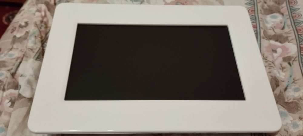 Цифровая фоторамка Transcend