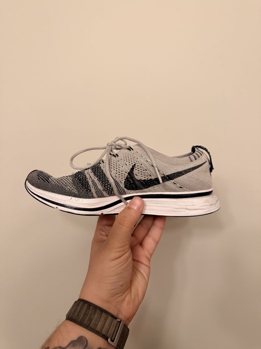 Buty bieganie sneakersy Nike Flynit Trainer EU37,5 23,5cm