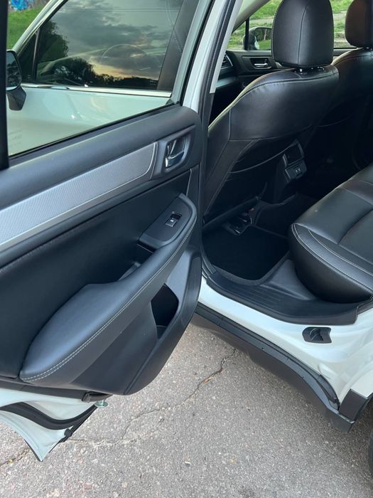 Срочно!Subaru Outback 2019г.V(FL)2.5AT.AWD