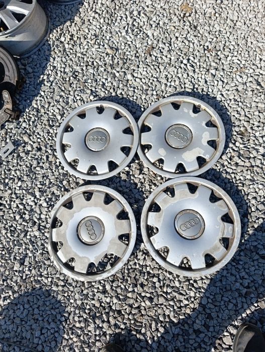 Audi orginalne kołpaki 15 4sztuki