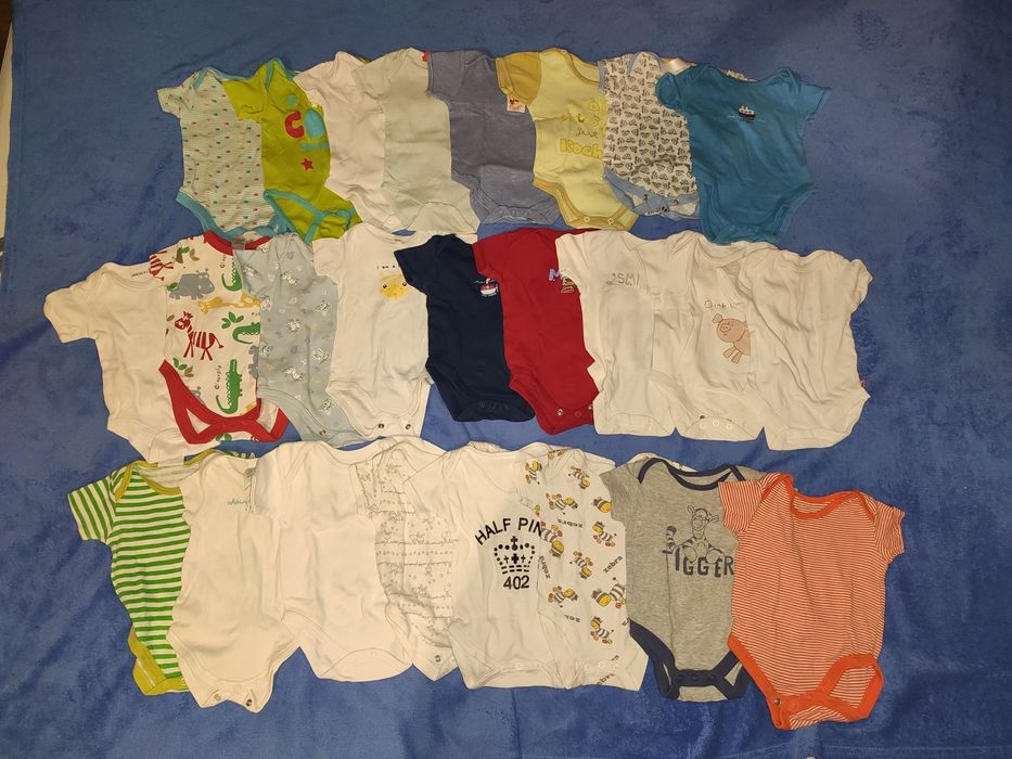 Paka ubrań dla chłopca rozmiar 68 (ok.90sztuk)