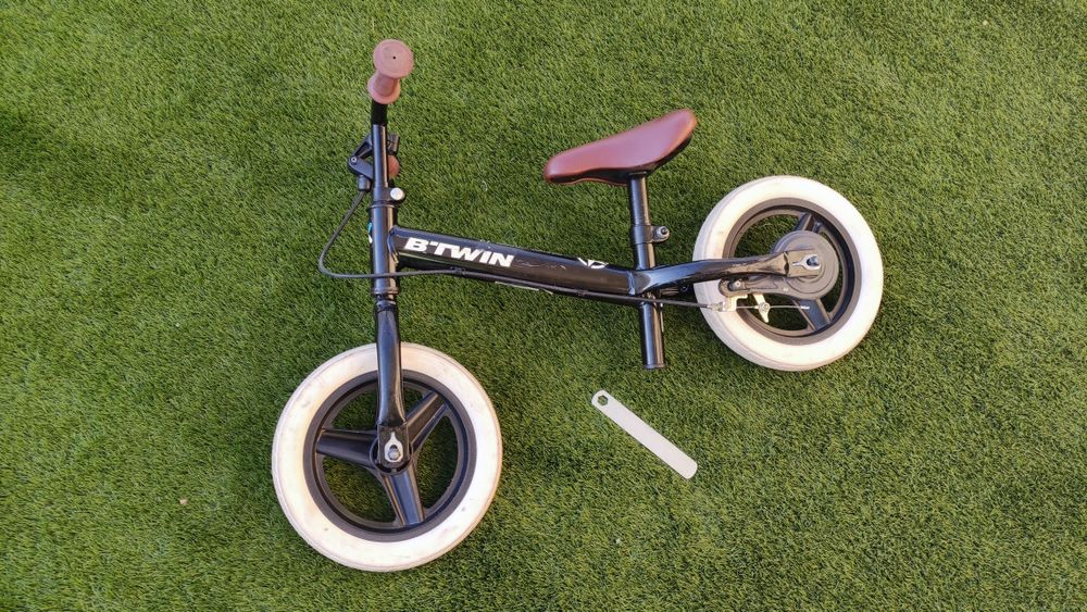 Bicicleta de equilíbrio para crianças