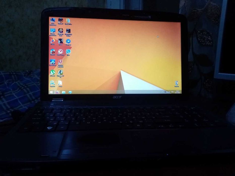 Ноутбук Acer Aspire 5542