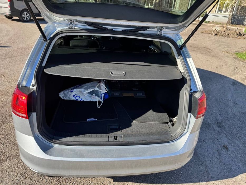 Продам Volkswagen Golf 7 1.6 TDI (механіка, 6-ст.)