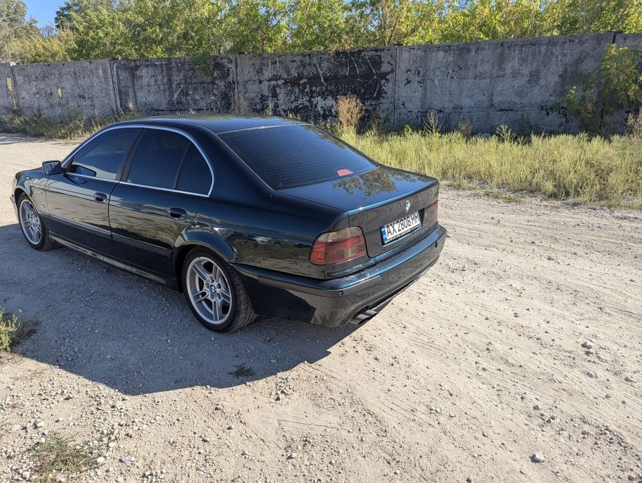 Автомобиль BMW E39 535
