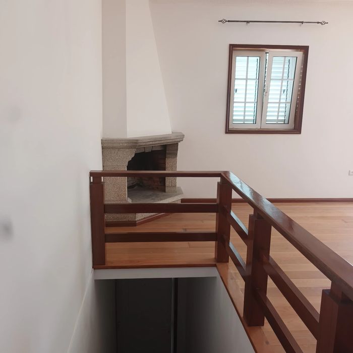 Arrendo andar moradia T2 em penhalonga