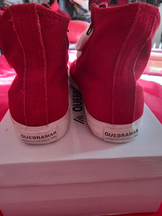 Sapatilhas de camurça,  vermelhas - 36 - Quebramar.