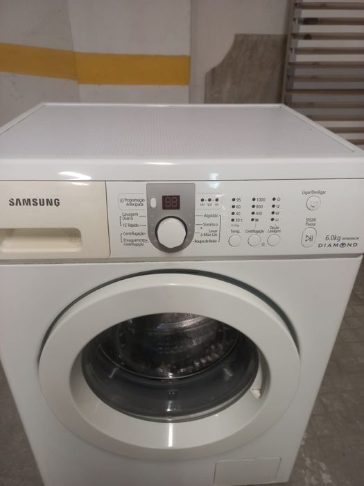 Máquina de lavar roupa