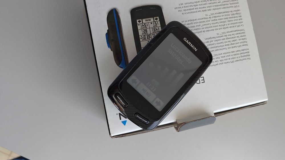 GARMIN Edge 800 com cartão de memória de 16 GB... como novo