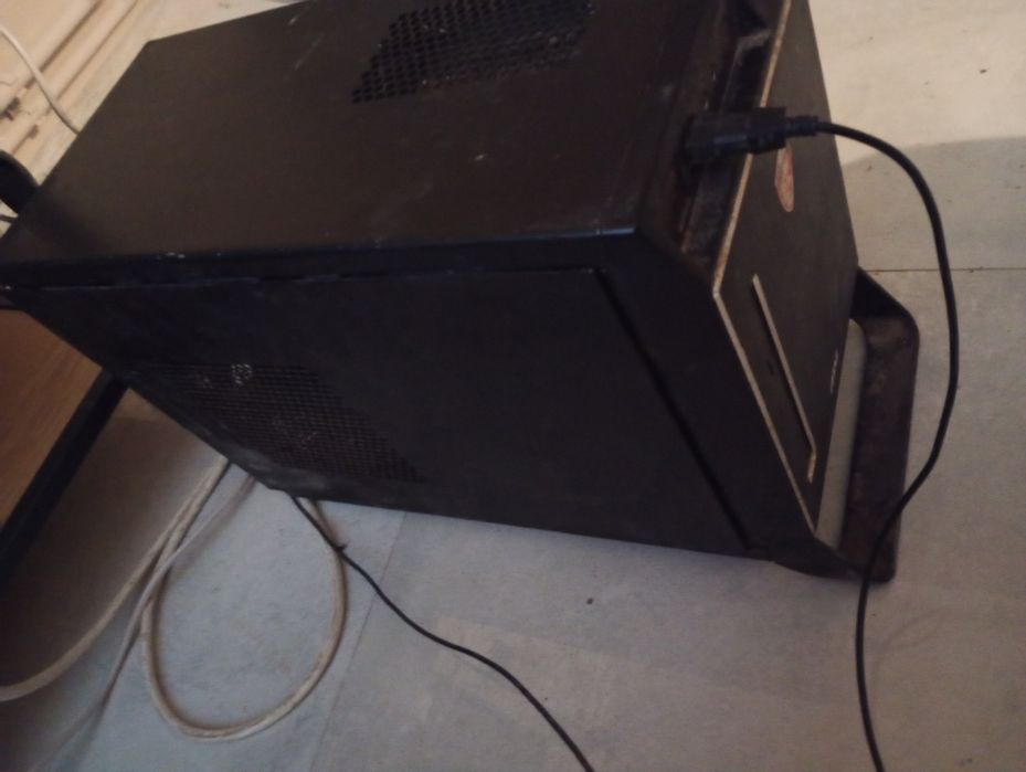 Sprzedam komputer pc MSI Nightingale X2