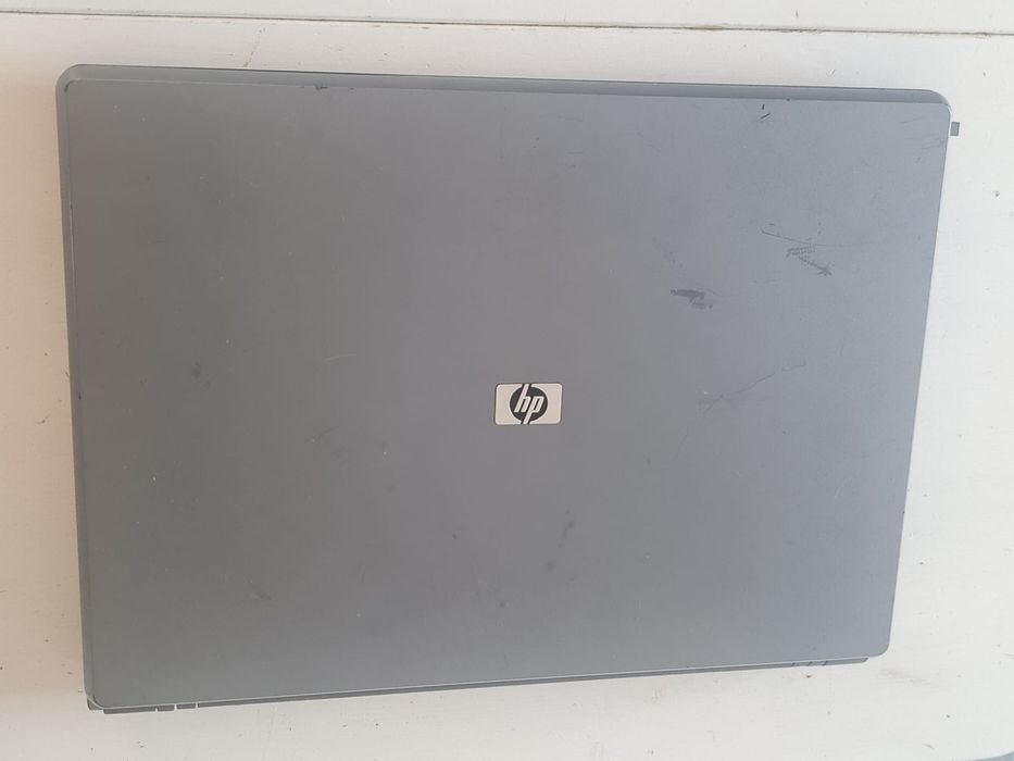 5 Working Laptops64730067730177123