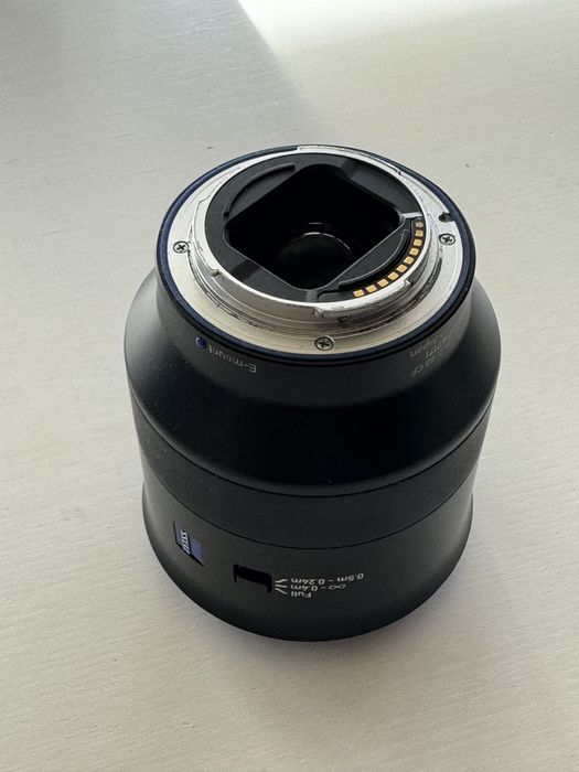 Zeiss Batis 40mm (Sony E-Mount)