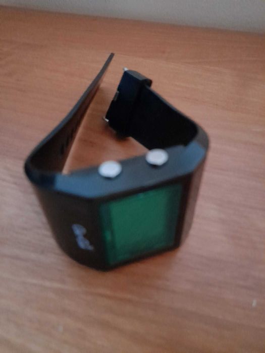 Cyfrowy zegarek na ręke