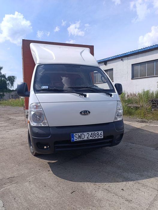 Kia k2900 mały przebieg winda