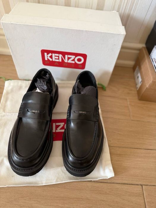 Лофери Kenzo нові