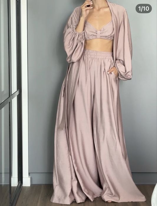 Домашній костюм