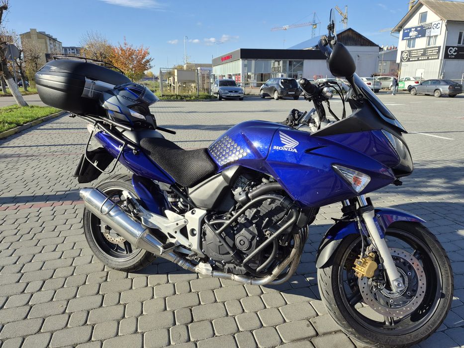 В продажі Honda cbf 600
