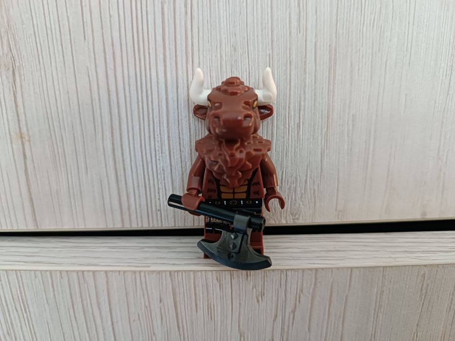 Lego minifigures 8827 Seria 6 Minotaur col06-8 col088
