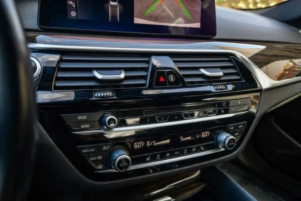 BMW 5 Series 530e iPerformance      2019