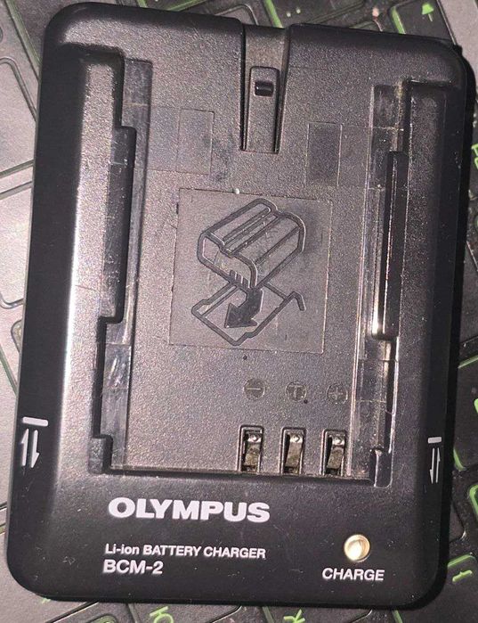 Olympus BCM-2 / PS-BCM2 зарядний пристрій (оригінал)