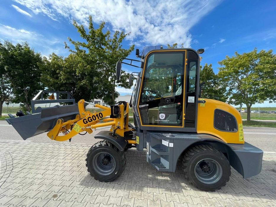 ŁADOWNOŚĆ 1000 KG nowa mini ładowarka miniładowarka GG010