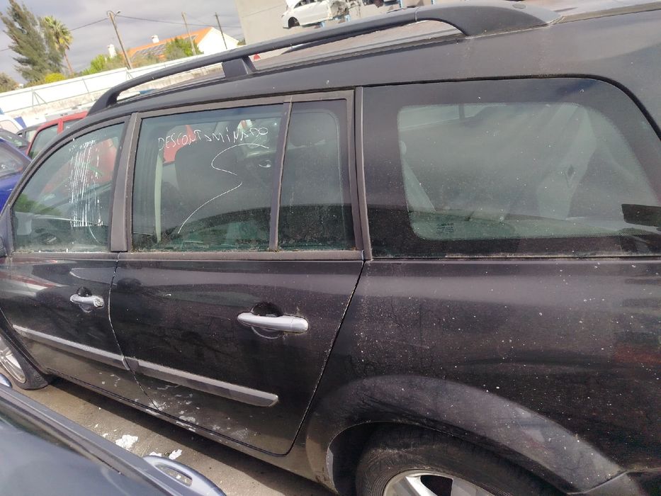 Porta trás esquerda RENAULT Megane II Break (KM0/1_)