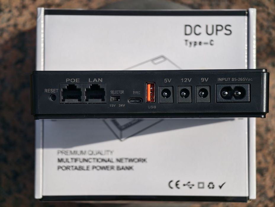 Новая версия.Источник бесперебойного питания dc1018p(10400mAh)