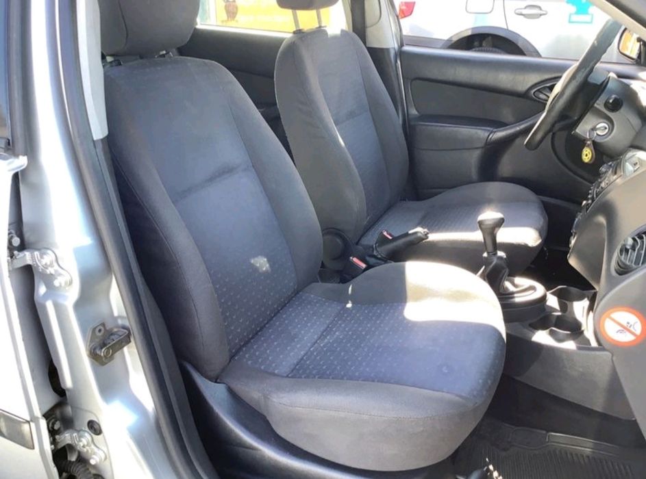 Ford Focus 1.4 a GPL em muito bom estado (Aceita-se Troca por Mota)