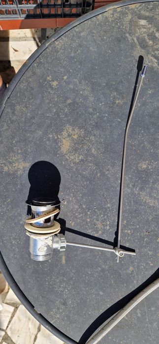 Torneira alta roca 100% funcional muito pouco uso