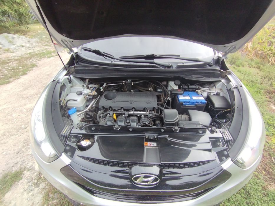Продам hyundai IX35 в хорошем состоянии