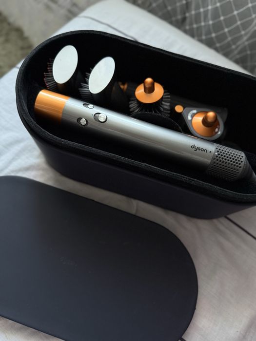 Продам оригінальний стайлер Dyson Airwrap