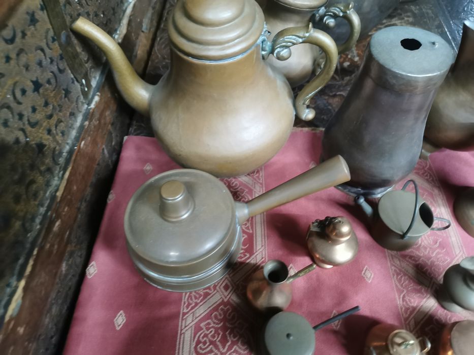 Várias Peças antigas, em cobre e latão