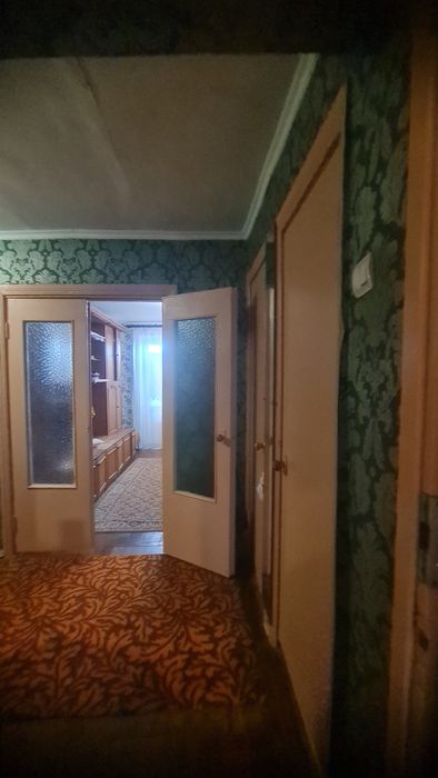 Продається 2-х кімнатна Чешка (військове містечко)