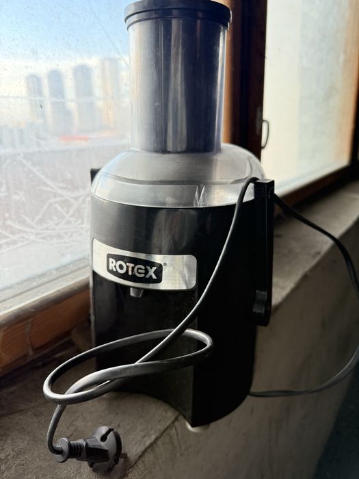 Соковижималка  rotex б.у робоча
