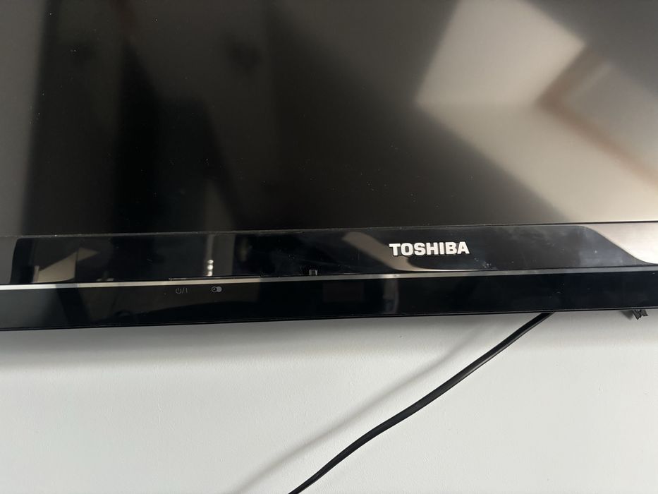 telwizor toshiba