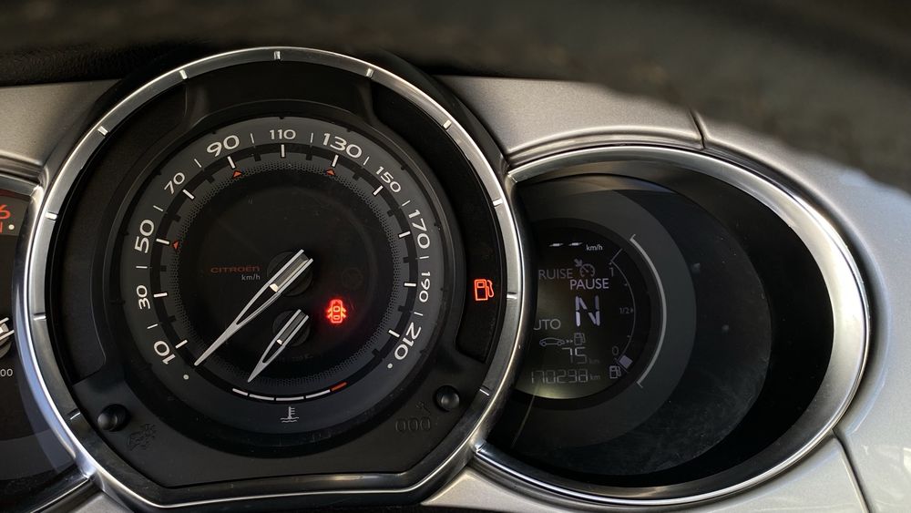 Citroën DS3 1.4 HDi (2013) 170 000 km Impecável e Muito Económico
