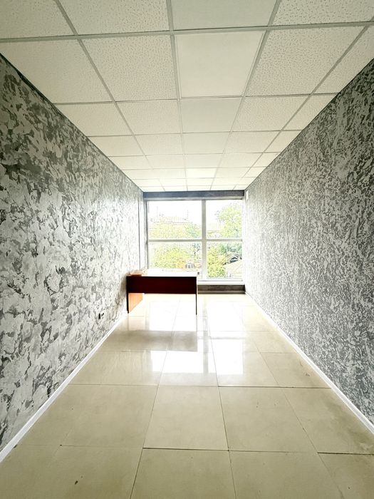 Оренда комерційного приміщення 450 м2 центр м.Кропивницький ВЛАСНИК