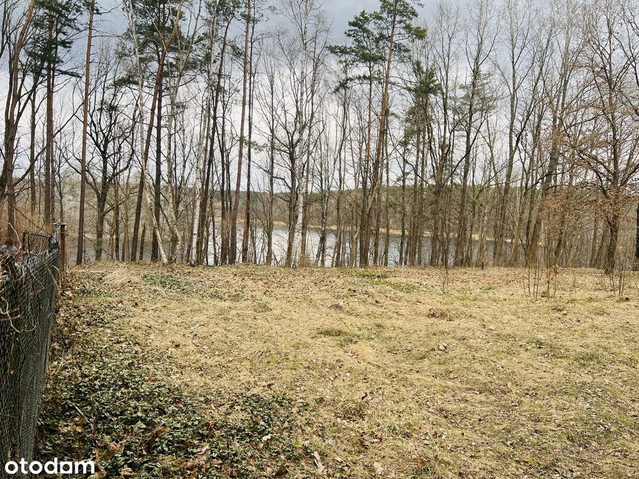 Działka z warunkami zabudowy - 1000m2 nad jeziorem, graniczy z lasem
