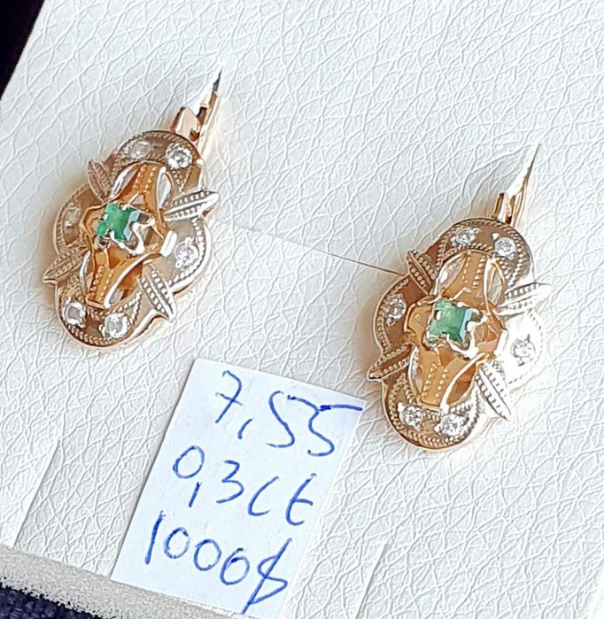 Продам золотые серьги с бриллиантами и изумрудом